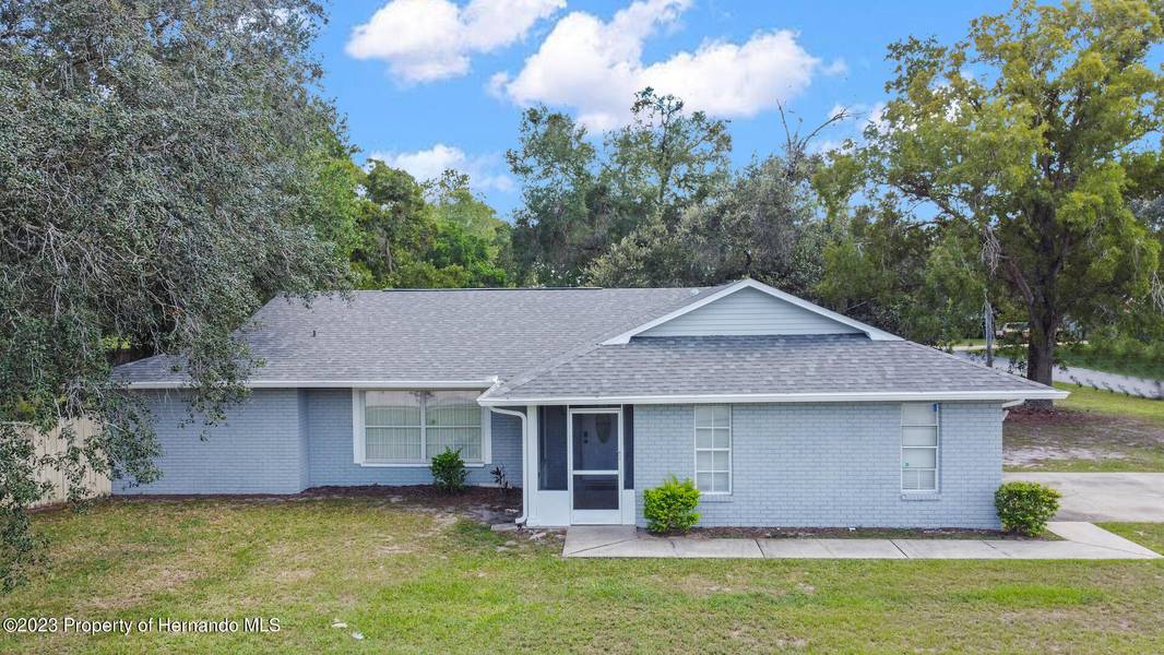 2066 Alameda Drive, Spring Hill, FL 34609