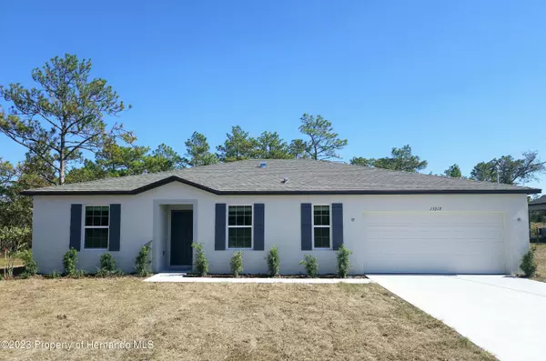 15212 Wine Drive, Weeki Wachee, FL 34614