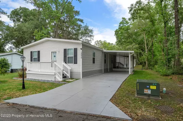 Brooksville, FL 34604,18059 Carrolwood Drive