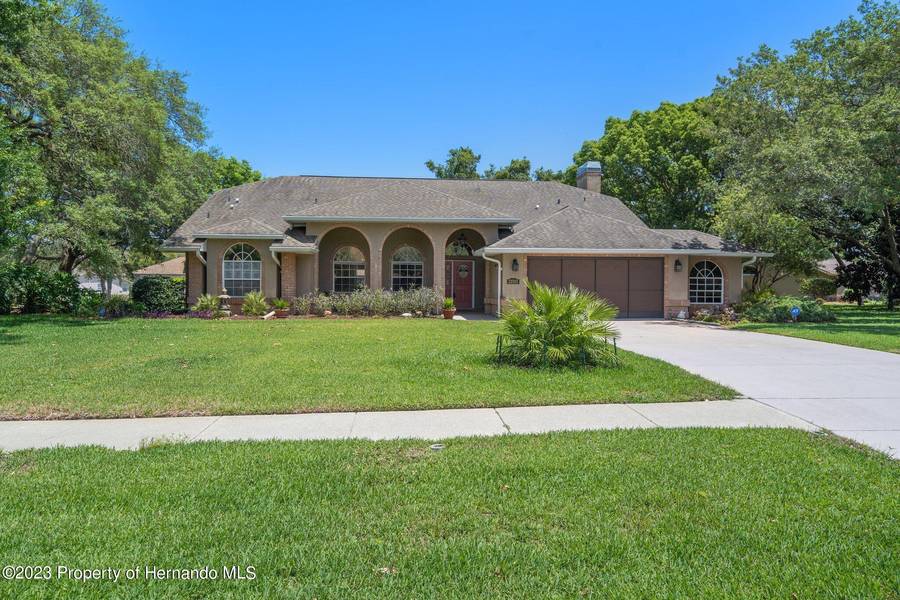 12313 Knotty Pine Court, Spring Hill, FL 34609