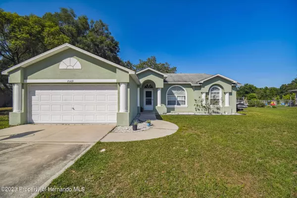 7369 Holiday Drive, Spring Hill, FL 34606