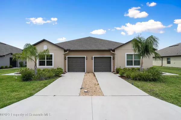 13351 Crest Lake Drive, Hudson, FL 34669