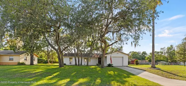 129 Candlewick Avenue, Spring Hill, FL 34608