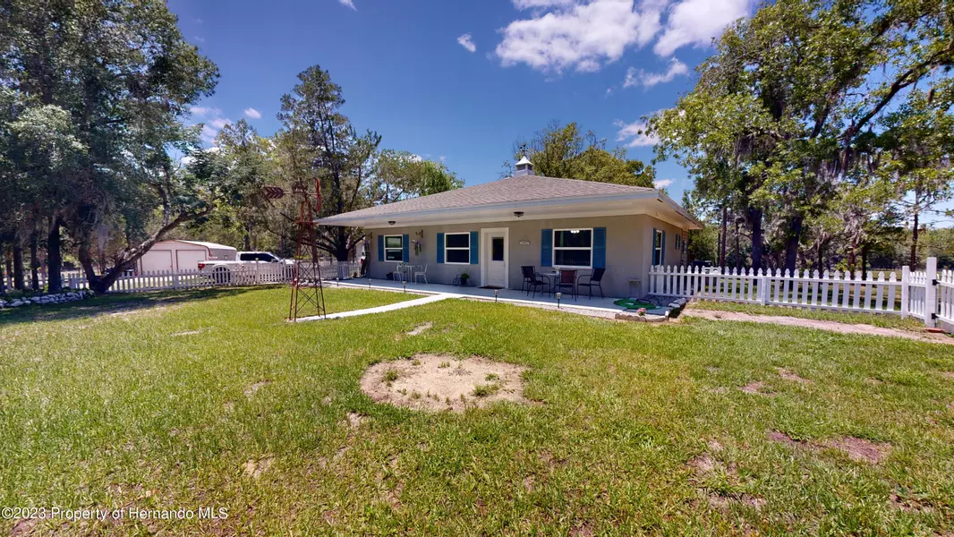 5455 McMullen Road, Floral City, FL 34436