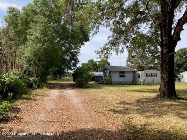 18328 Powell Road, Brooksville, FL 34604