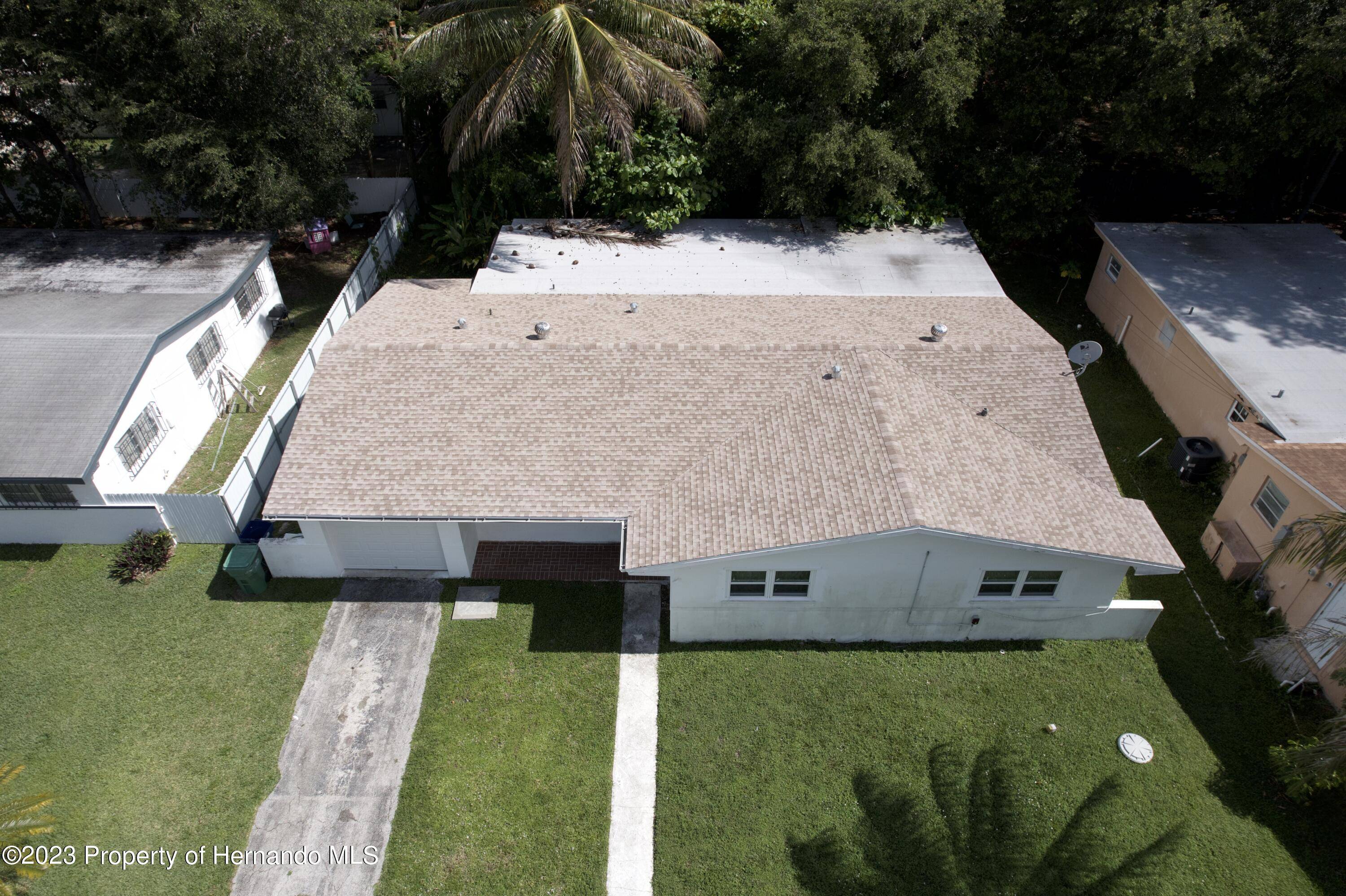 827 154th Street,  Miami,  FL 33162