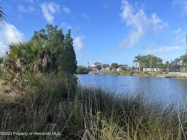 Hernando Beach, FL 34607,3329 Shoal Line Boulevard