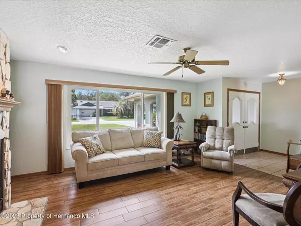 Spring Hill, FL 34606,7376 Skylark Drive