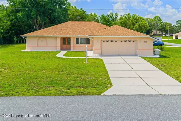 12226 Glen Haven Street, Spring Hill, FL 34609