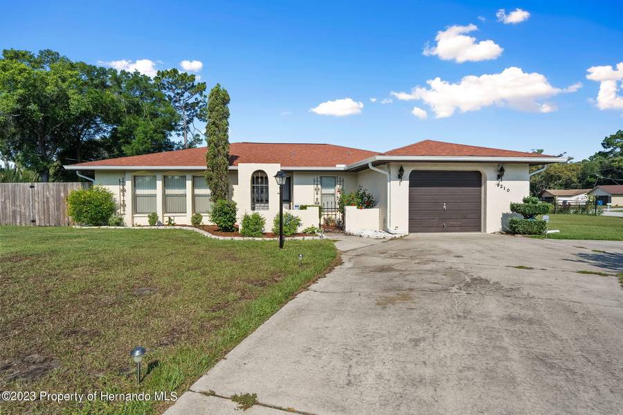 9210 Horizon Drive, Spring Hill, FL 34608