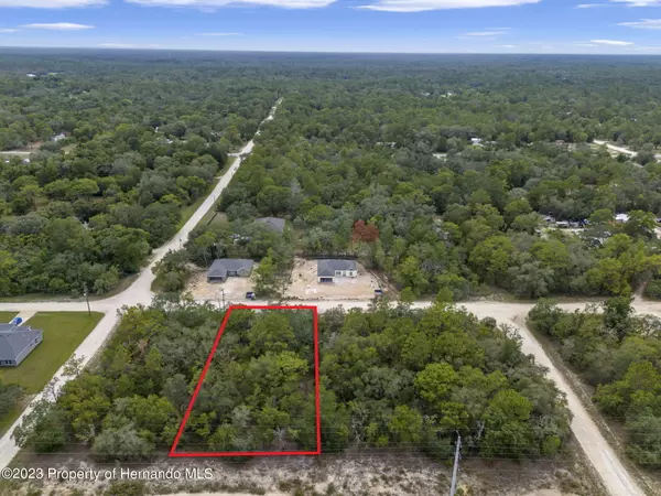 Goldfinch Road, Weeki Wachee, FL 34614