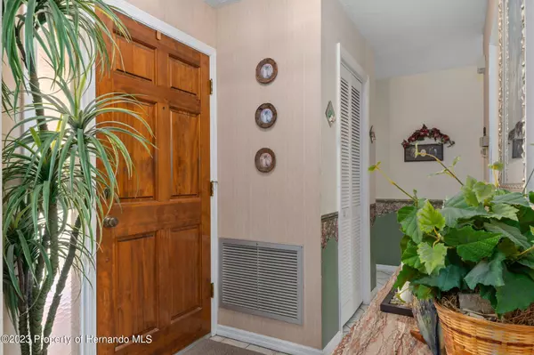 Spring Hill, FL 34606,3320 Dolin Avenue