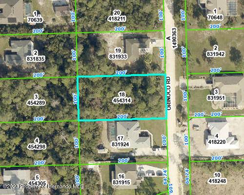 18 ORINOCO Road, Weeki Wachee, FL 34613