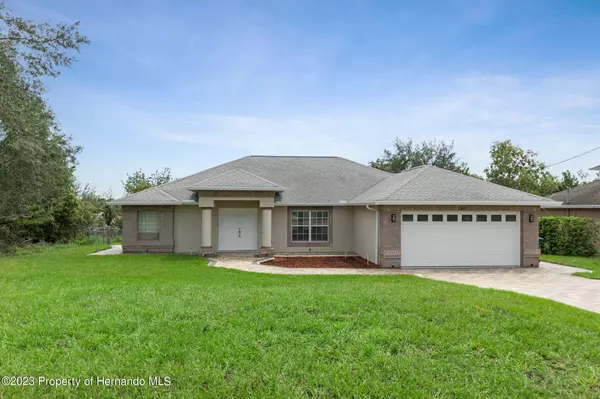 14037 Amero Lane, Spring Hill, FL 34609