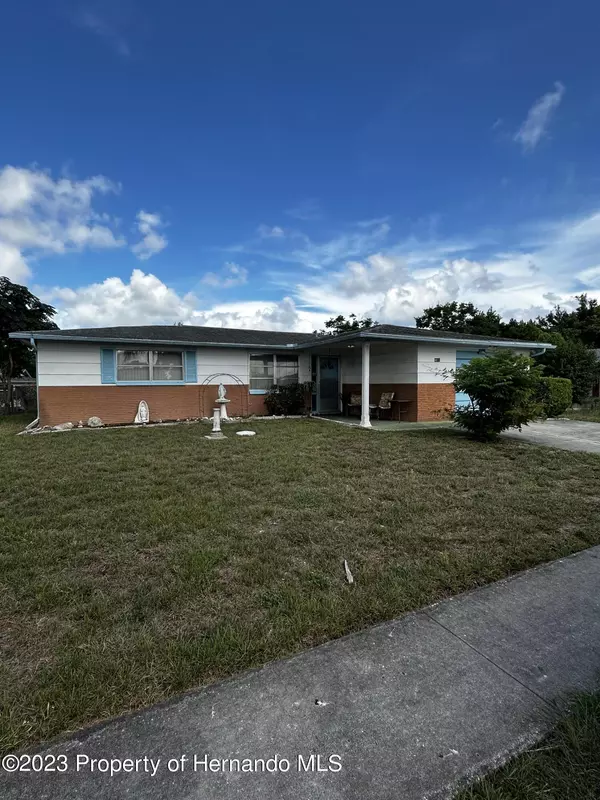 New Port Richey, FL 34652,4613 Madison Street