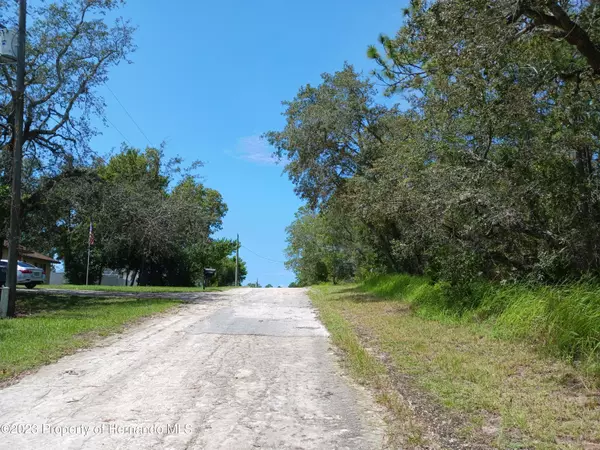 Weeki Wachee, FL 34613,Senior Way