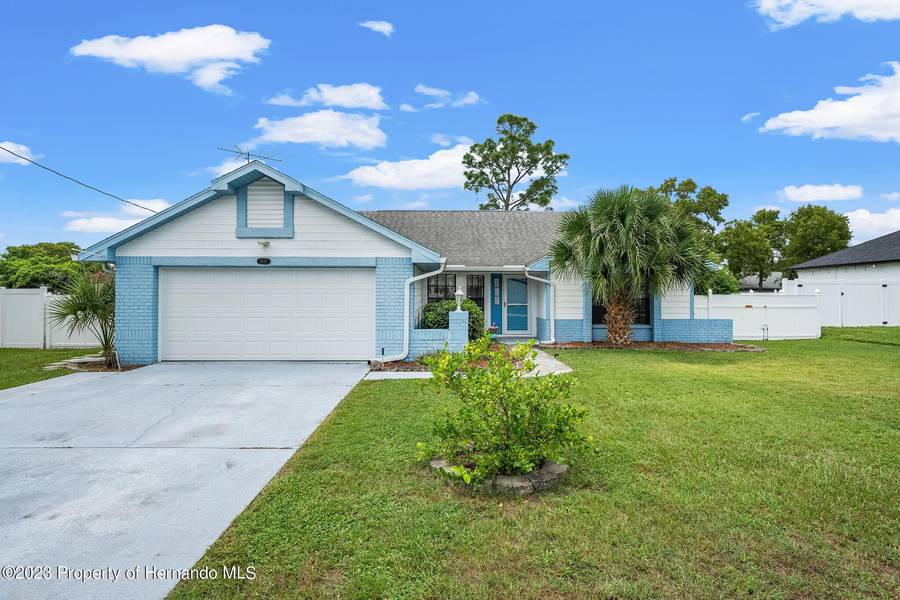 4187 Montano Avenue, Spring Hill, FL 34609