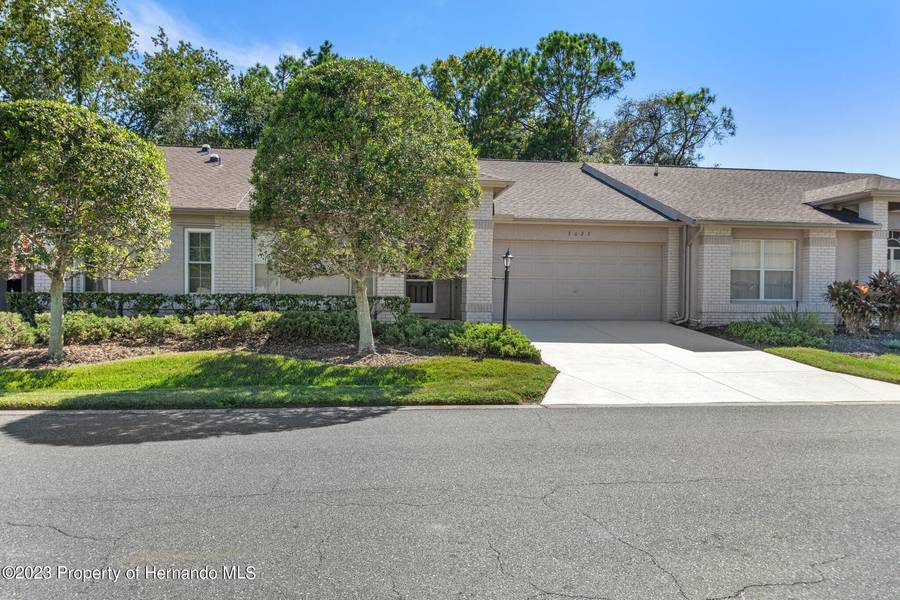 3023 Whispering Pines Court, Spring Hill, FL 34606