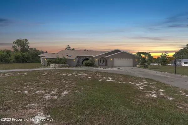 Weeki Wachee, FL 34607,5963 Patricia