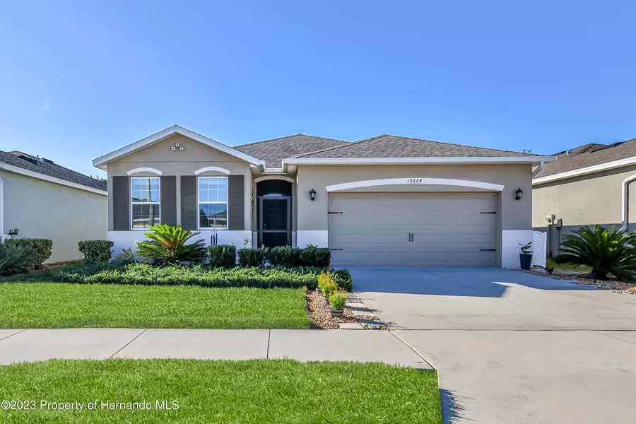 13624 Hunting Creek Place, Spring Hill, FL 34609