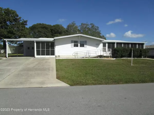 9363 Salisbury Drive, Brooksville, FL 34613