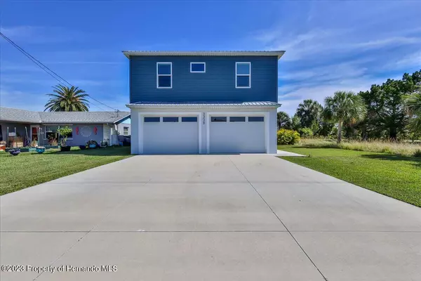 Hernando Beach, FL 34607,3338 Poinsettia Drive