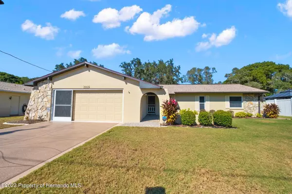 9069 Gaynor Street, Spring Hill, FL 34608