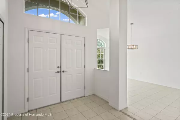 Spring Hill, FL 34609,468 MISTWOOD Court