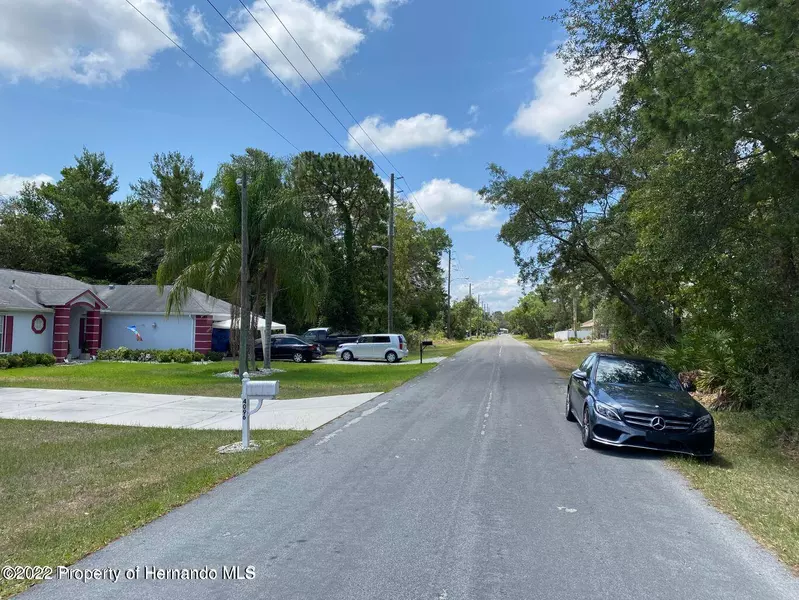 Tomahawk Avenue, Spring Hill, FL 34606