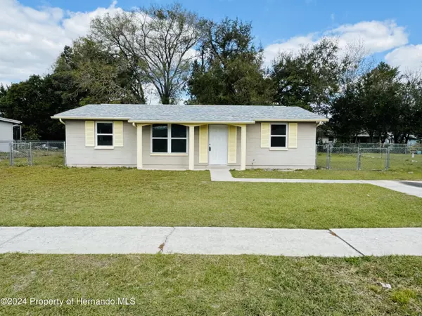 9361 Regatta Street, Spring Hill, FL 34608