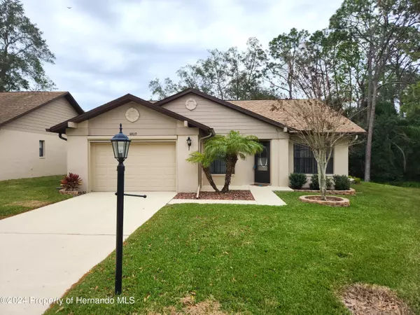 6809 Plumleaf Court, Spring Hill, FL 34606