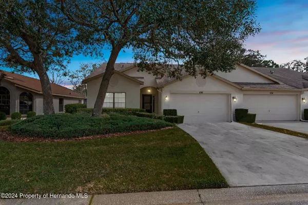 Spring Hill, FL 34609,438 Candlestone Court