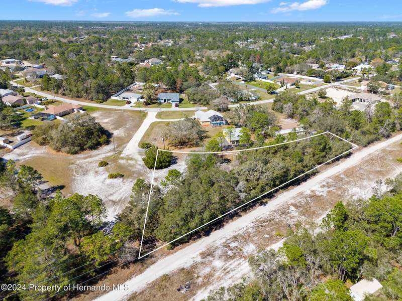 Mabrick Court, Weeki Wachee, FL 34613