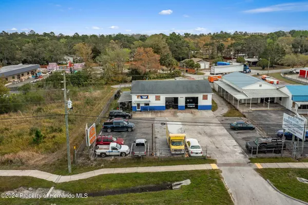 17426 U.S. Hwy 19, Hudson, FL 34667