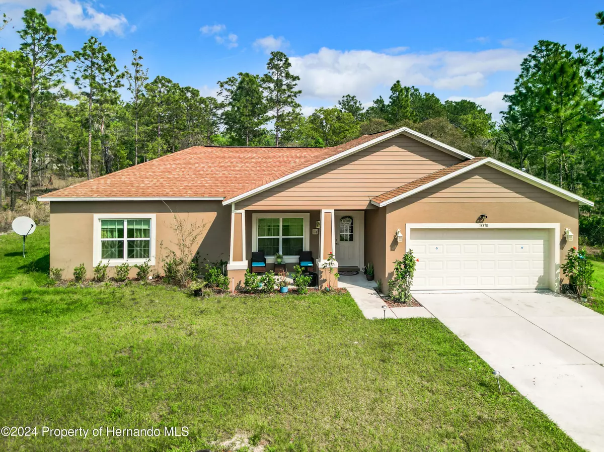 Weeki Wachee, FL 34614,16378 Courlan Road