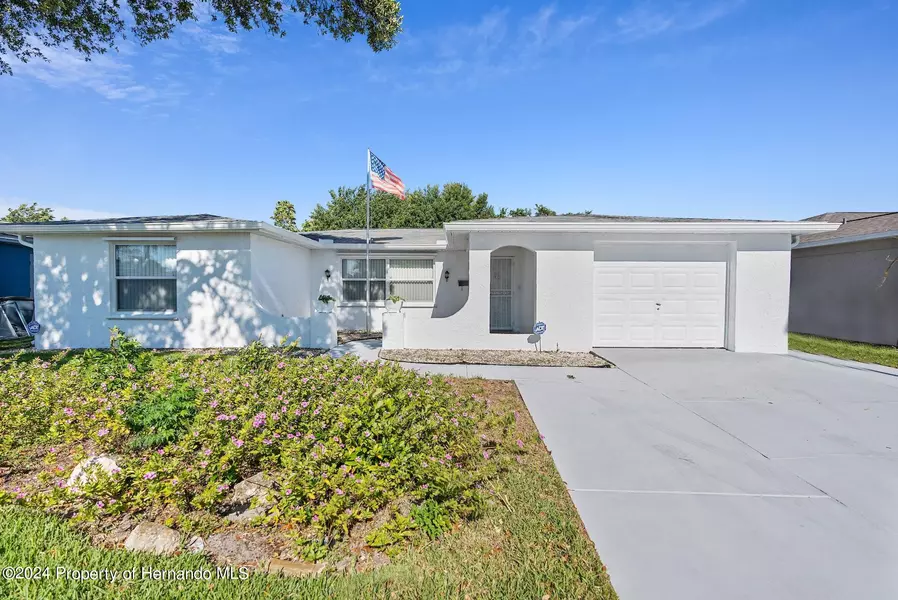 1120 Maybury Drive, Holiday, FL 34691