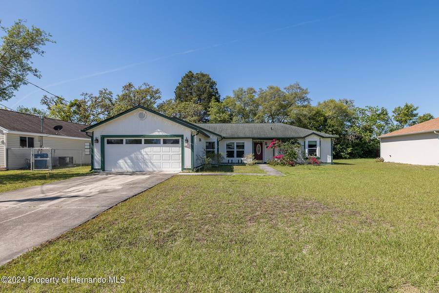 3138 Dow Lane, Spring Hill, FL 34609