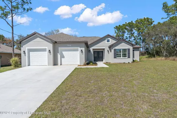 13434 Drysdale Street, Spring Hill, FL 34609