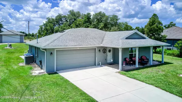 Weeki Wachee, FL 34614,12464 House Finch Rd