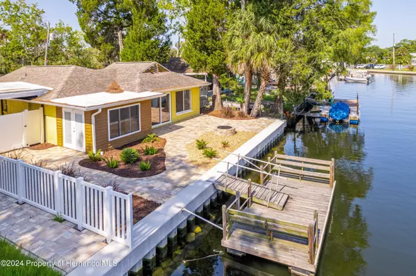 Weeki Wachee, FL 34607,5343 Hushpuppy Lane