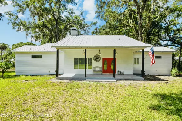 2927 Stearns Rd Road, Valrico, FL 33596