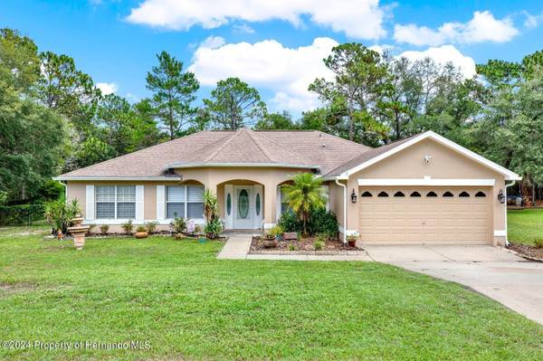 9112 Marcus rd,  Weeki Wachee,  FL 34613