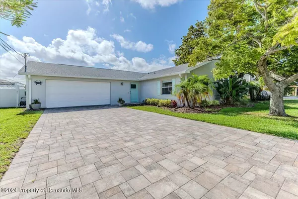 4152 Camelia Drive, Hernando Beach, FL 34607