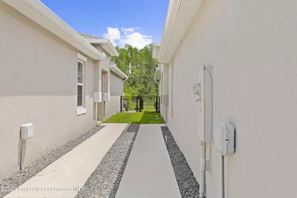 Land O' Lakes, FL 34638,18119 Turning Leaf Circle