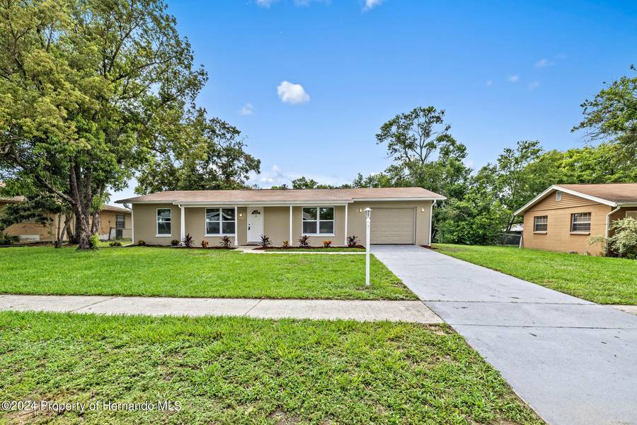 4526 Yorkshire Avenue, Spring Hill, FL 34608