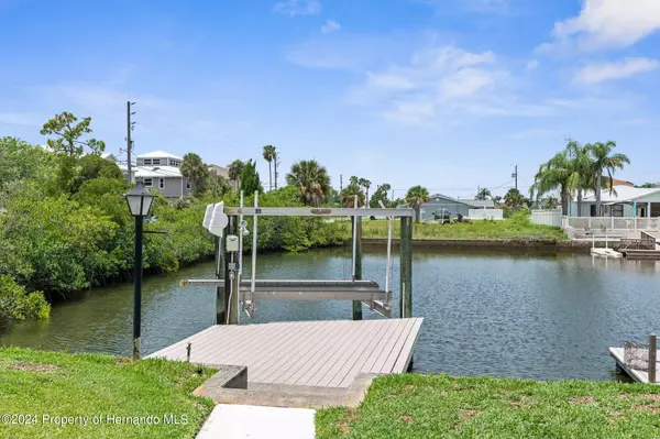 Hernando Beach, FL 34607,4261 Paradise Circle