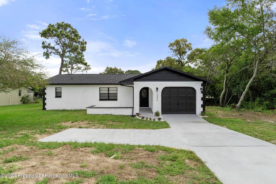 1390 Mariner Boulevard, Spring Hill, FL 34609