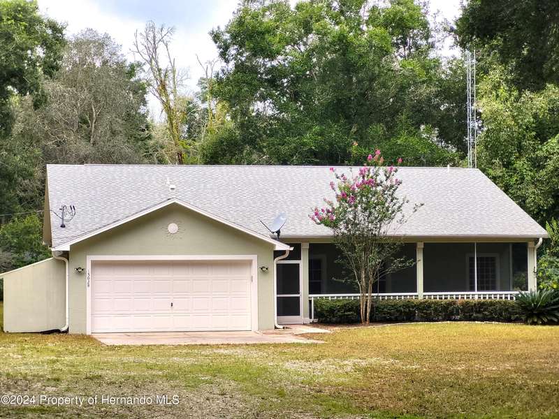 13028 S Oakview Avenue, Floral City, FL 34436