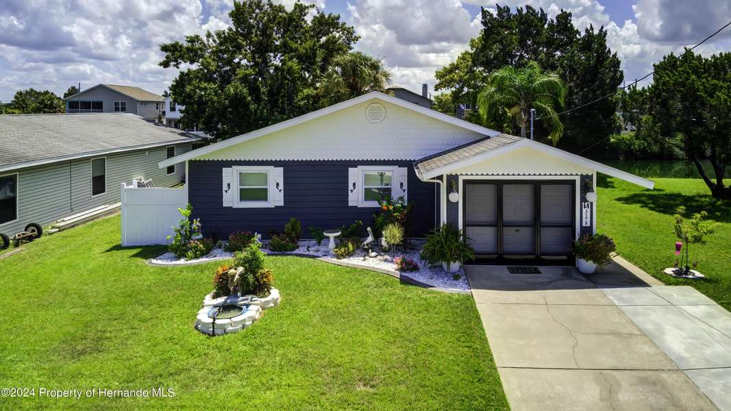 3178 SEA GRAPE Drive, Hernando Beach, FL 34607