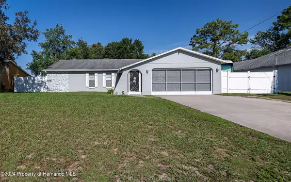 3172 Greynolds Avenue, Spring Hill, FL 34608